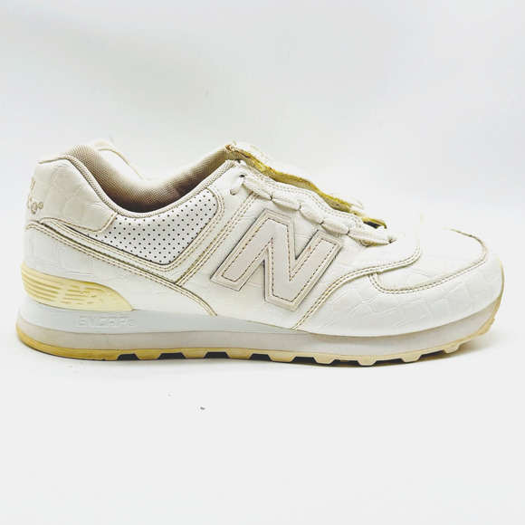 New Balance 574 Mens 9.5 White Leather Croc Embossed Shoes Sneakers ML574WEX - Picture 1 of 11